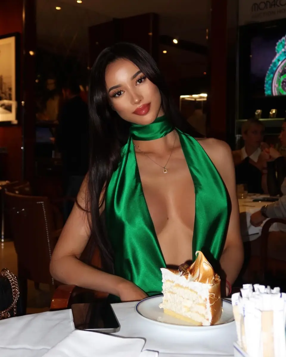 Алена эскорт в городе Астана