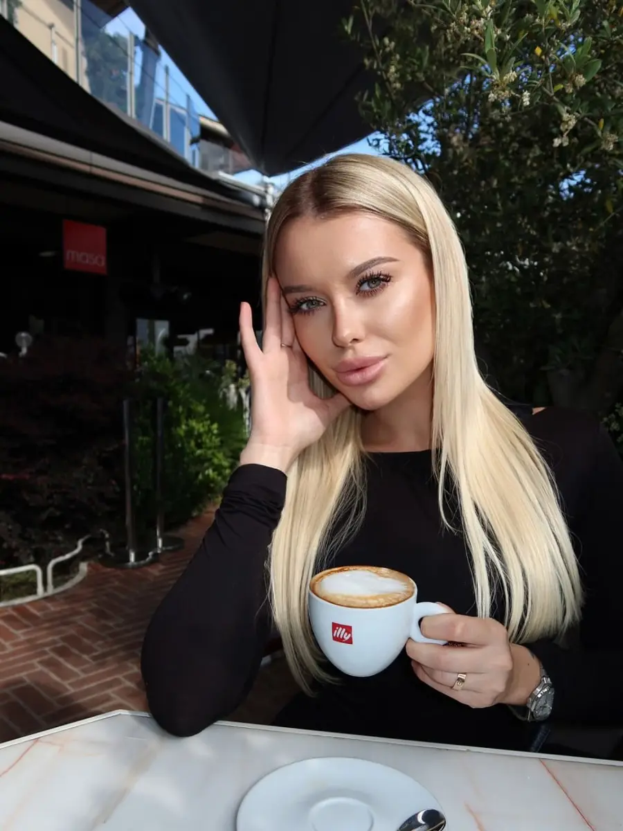 Алиса эскорт в городе Астана