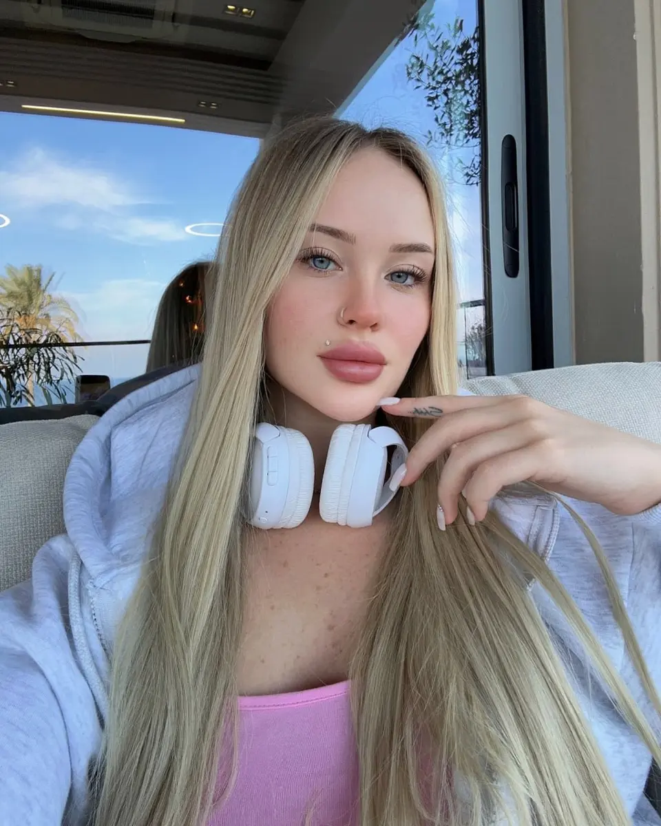 Дарина эскорт в городе Астана