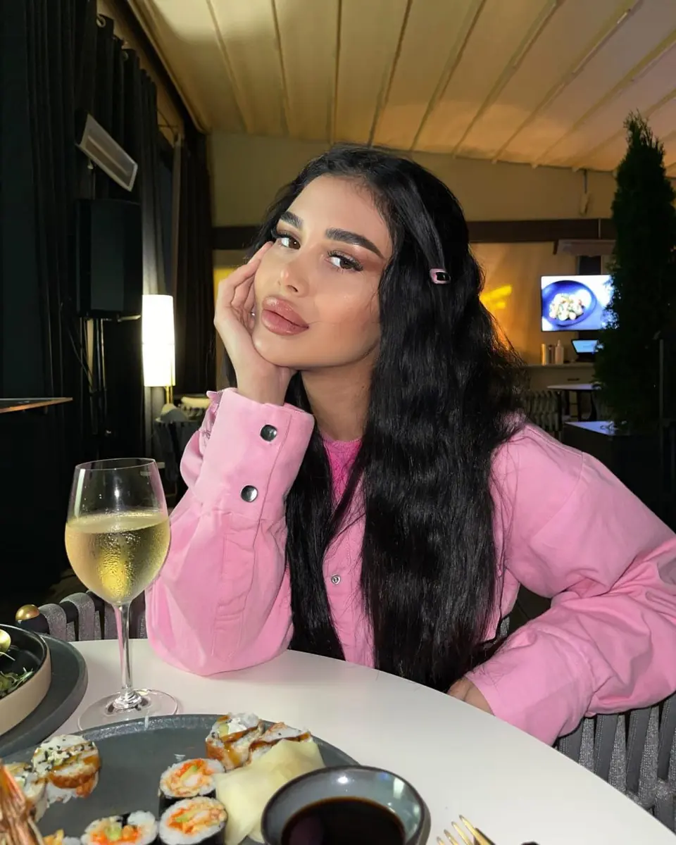 Илона эскорт в городе Астана