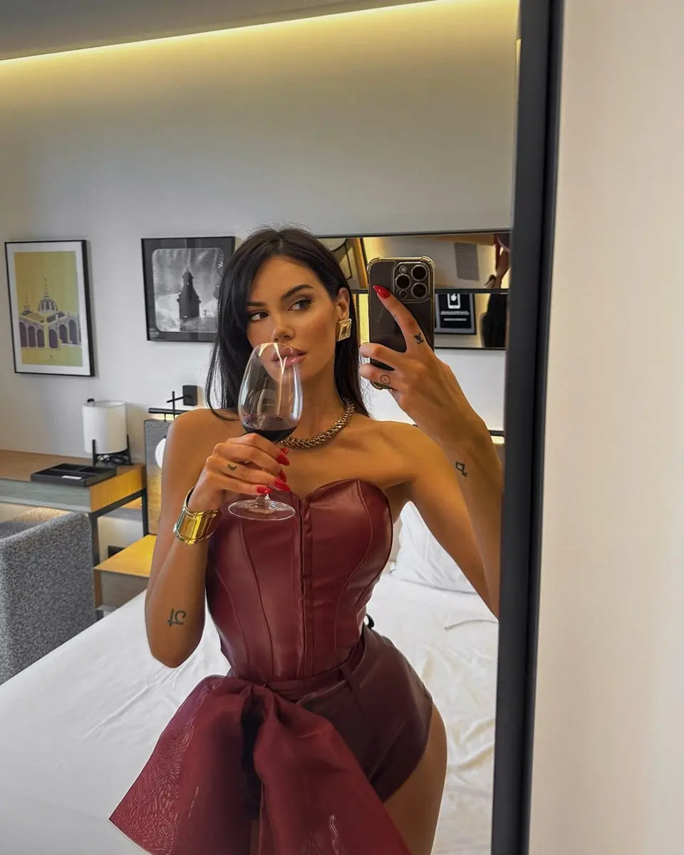 Лия эскорт в городе Астана