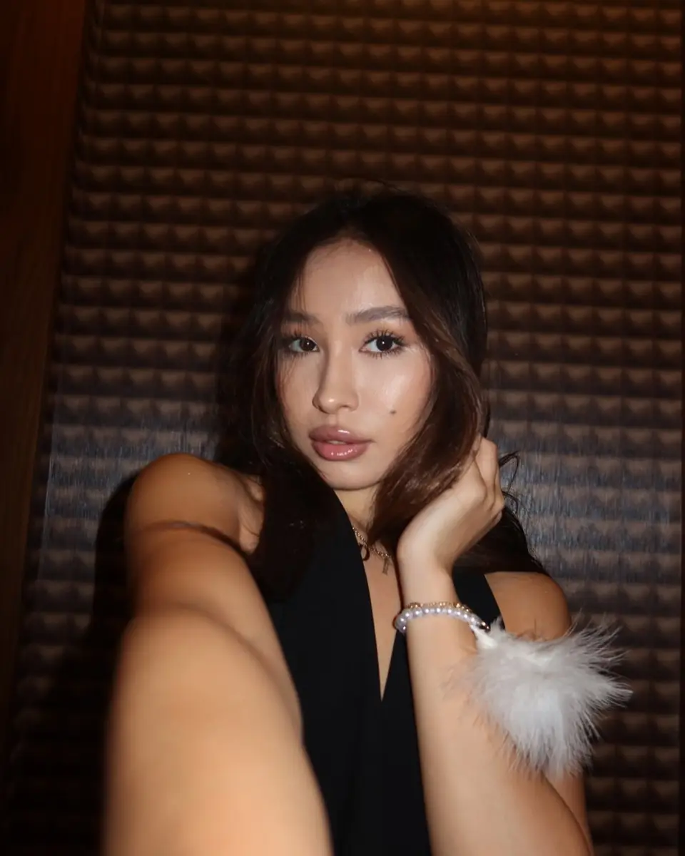 Наиля эскорт в городе Астана