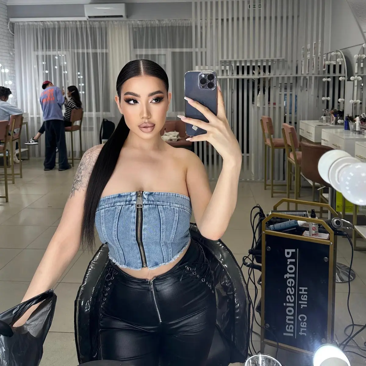 Sofy эскорт в городе Астана