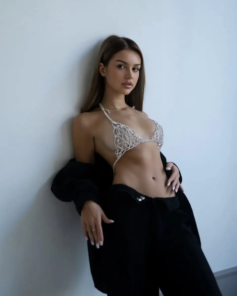 Софи эскорт в городе Астана