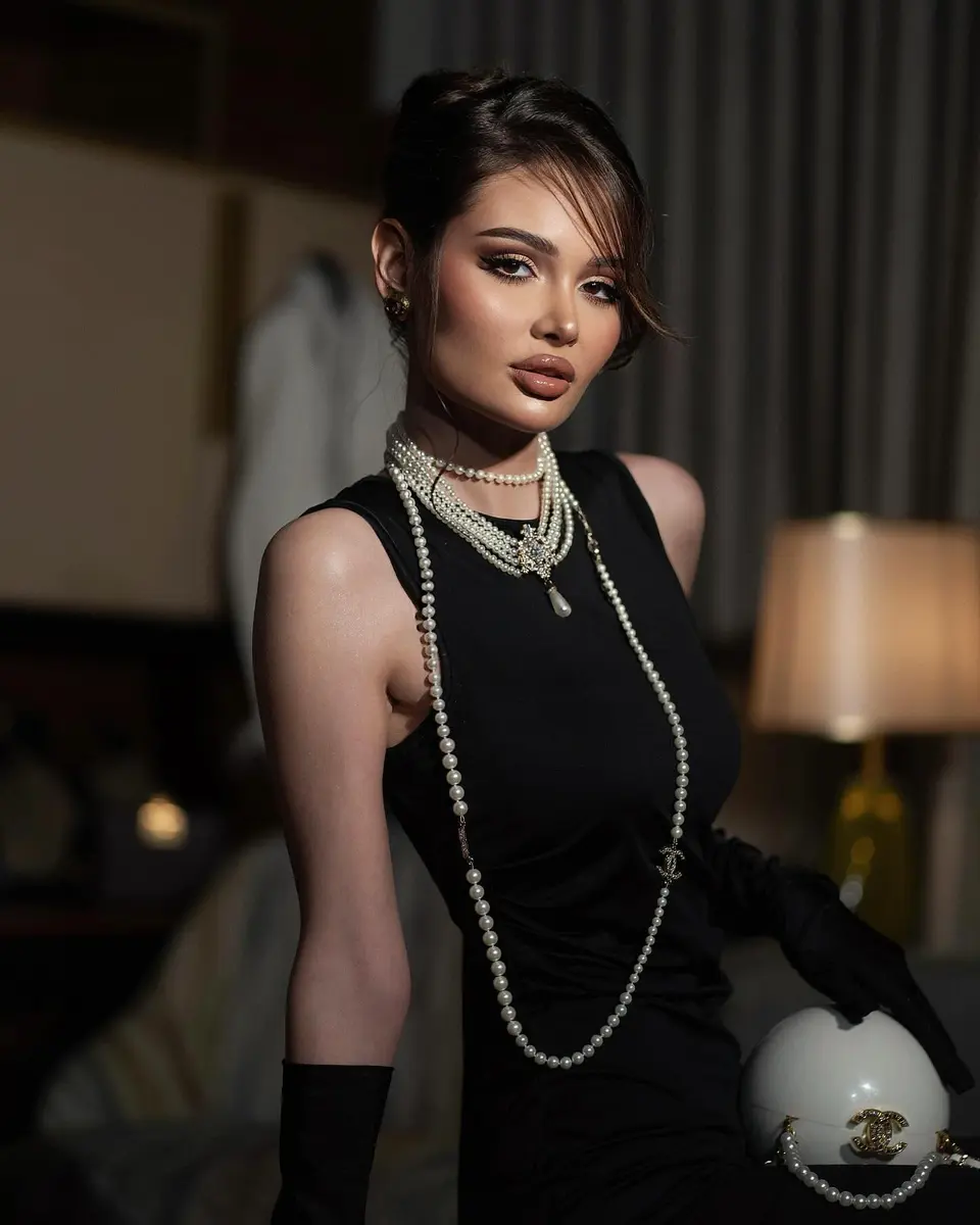 Вавилона эскорт в городе Астана