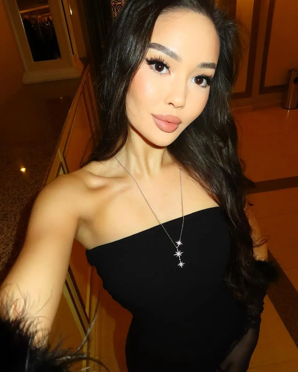 Вавилона эскорт в городе Астана