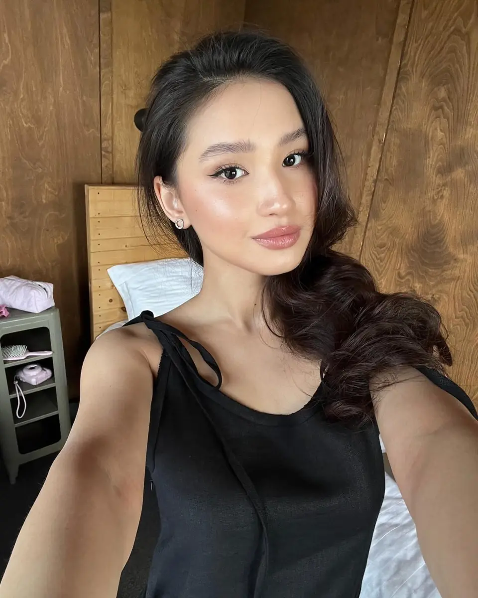 Злата эскорт в городе Астана