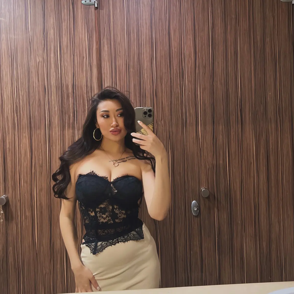 Зоя эскорт в городе Астана